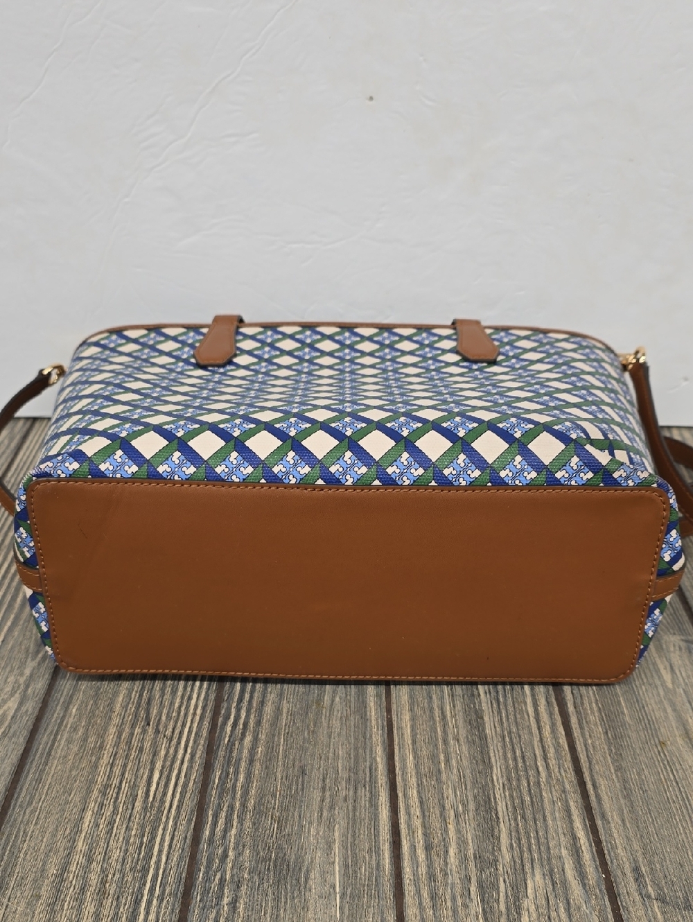 Tory Burch Tote Bag with Blue Green Lattice Pattern and Brown Trim - Picture 6 of 12